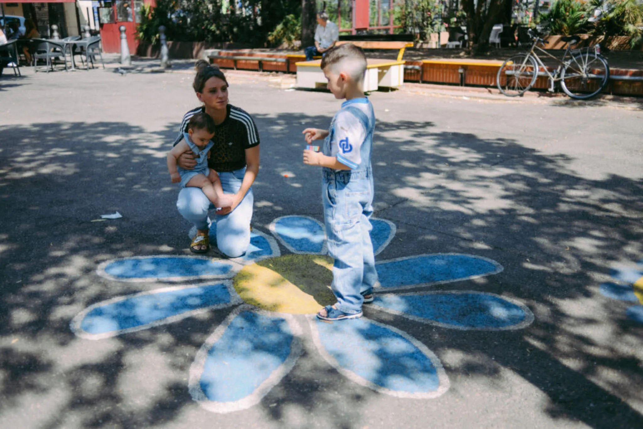 Anne Charlotte Vilmus dans un parc urbain à Marseille