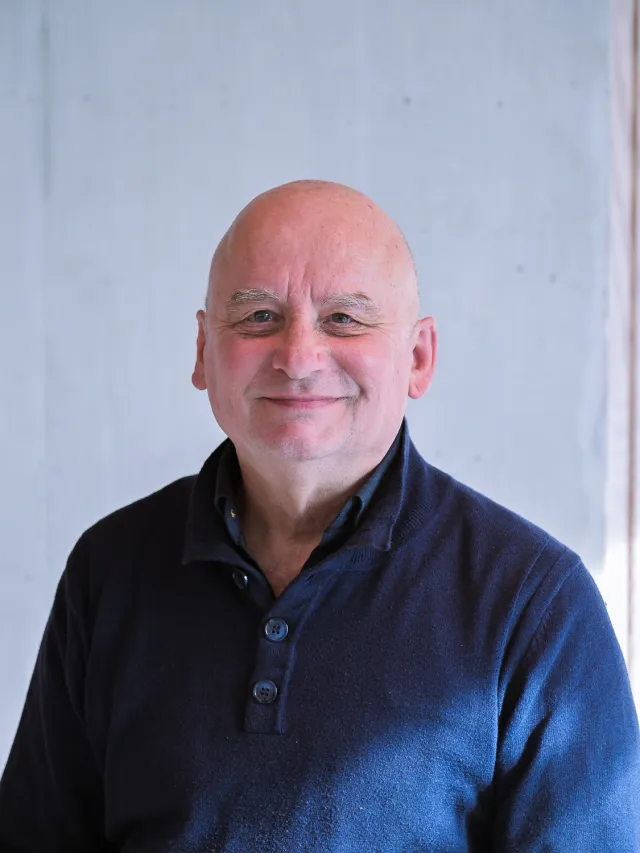 <span>Xavier Guillot</span>
