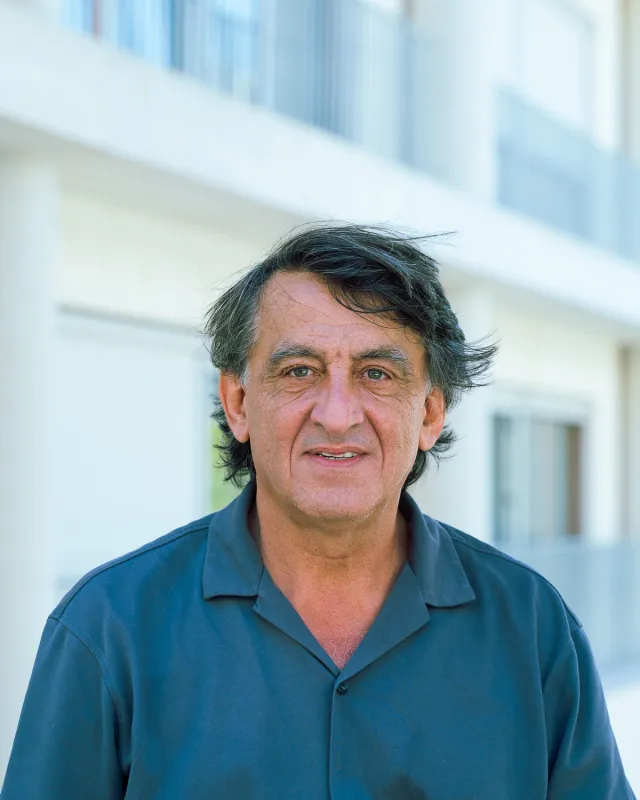 <span>José Moralès</span>
